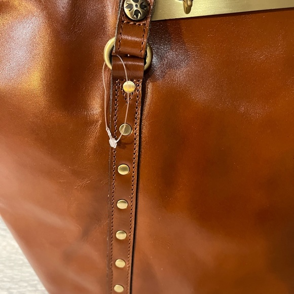 Patricia Nash Purse. 100% Leather. Brown - Picture 13 of 16